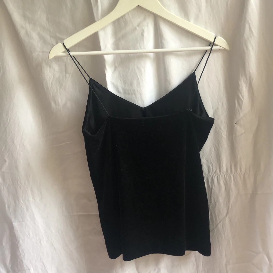 Svart velvet topp - 90