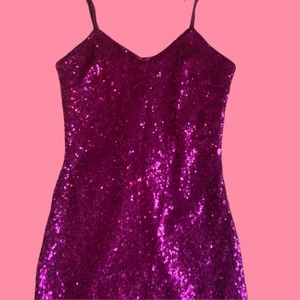 Klänning från JFR - Bra passform!!