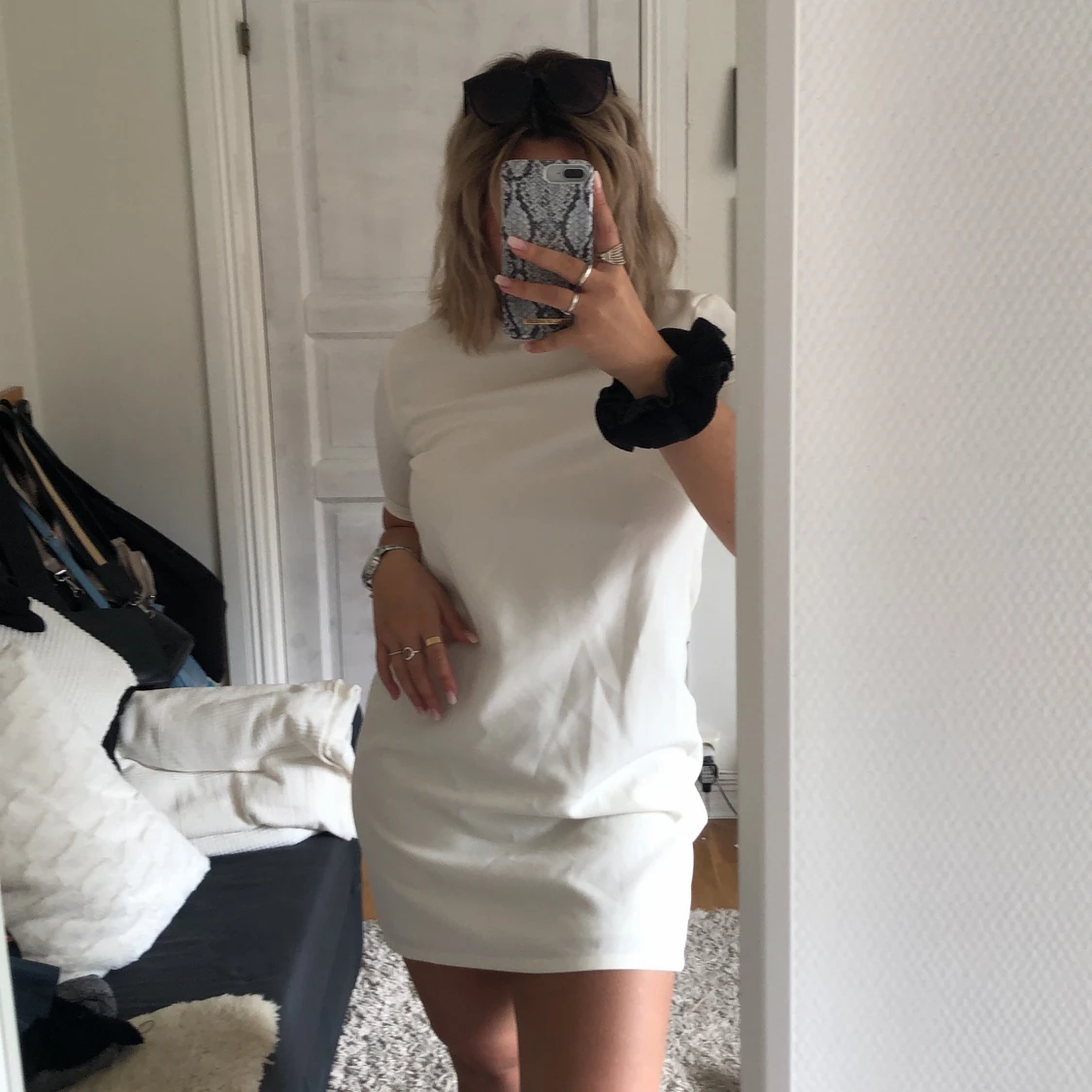 Krämvit klänning Fr. NLY-trend stl 38