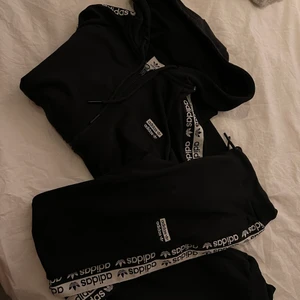 Adidas dress  - Adidas stripe dress. Storlek M. 