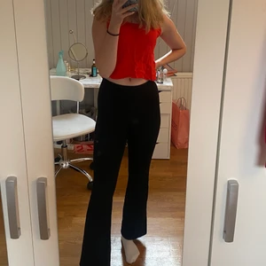 Bootcut tights  - Bootcut tights (Petra tall byxor ifrån Gina.) Använder inte längre då jag tycker dom är lite för korta. Köparen står för frakt🌟