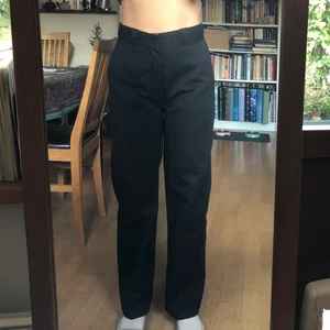 Svarta Dickies byxor - Använda enstaka gånger. Frakt tillkommer.