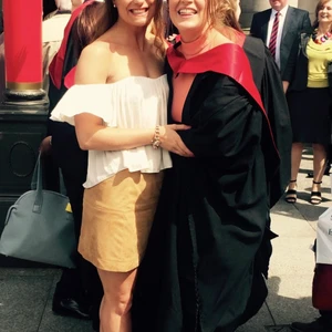 Kjol River Island  - Kjol i suedeimitation från River Island. Älskar den, den är fortfarande i fint skick och vill nu ha ett nytt hem. 