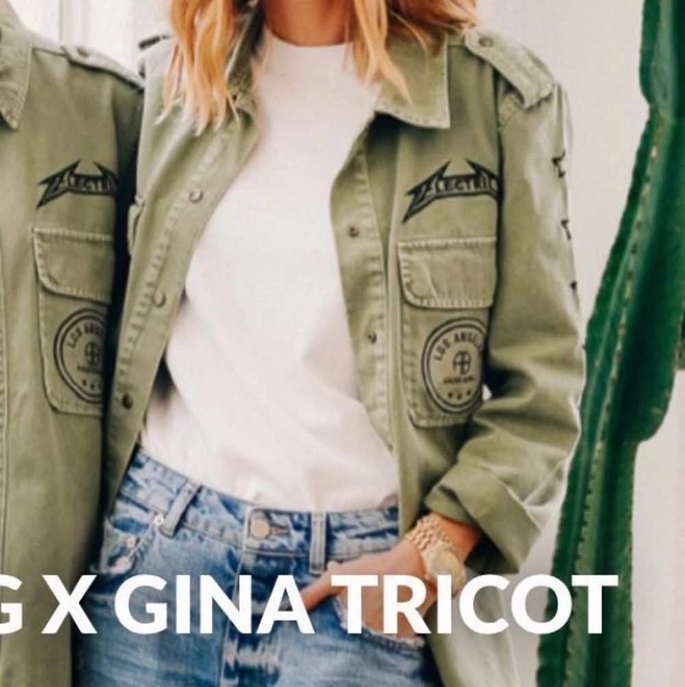 Anine bing x Gina tricot army jacka | Plick Second Hand