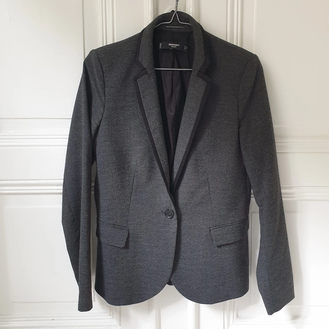 Grå kavaj Mango - 91