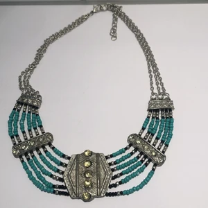 Halsband  - Halsband 