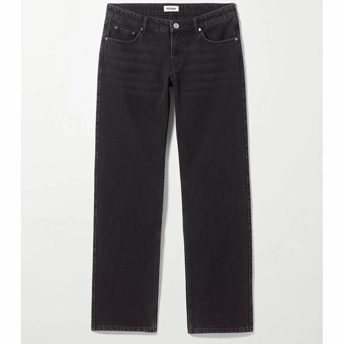 Lågmidjade jeans från weekday - 90