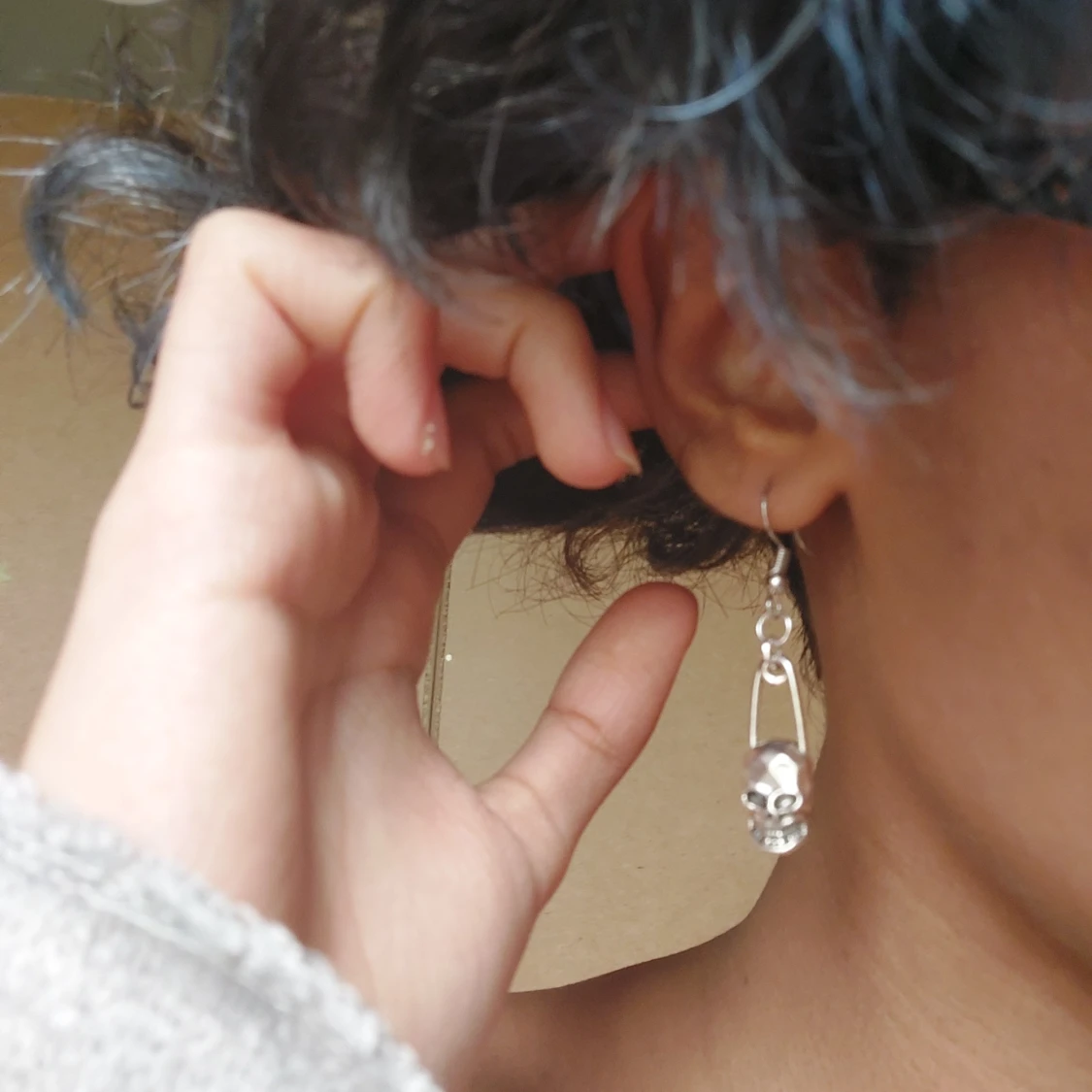 Safety pin Skelett örhänge  - 90