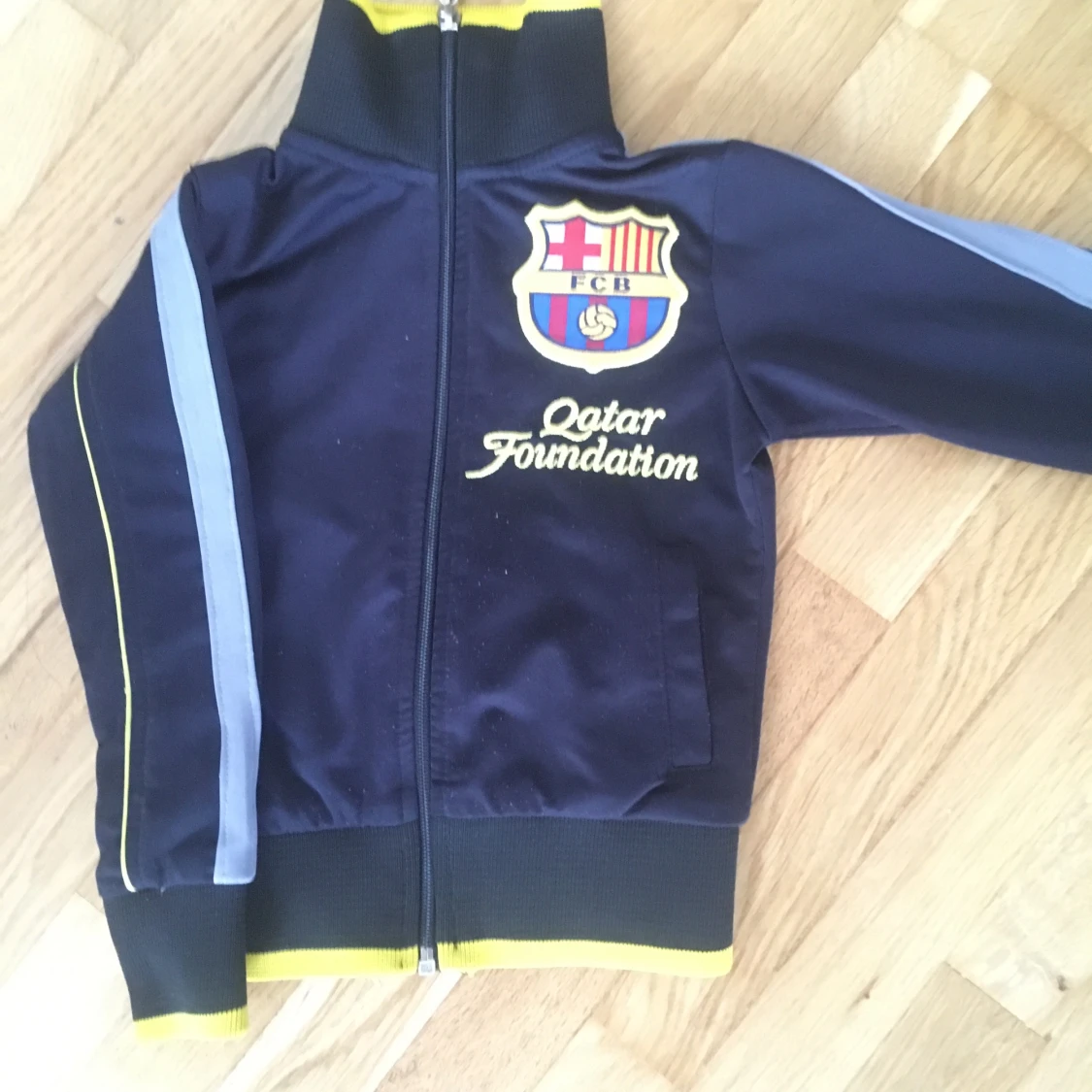 FCB wct- jacka barn - 90