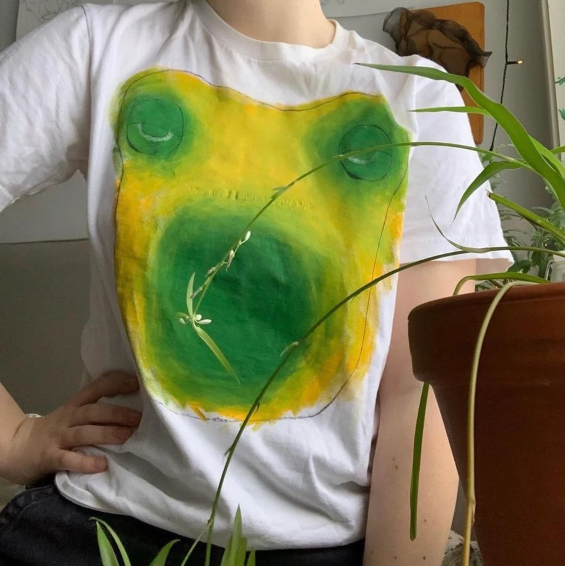 T-shirt med groda på 🐸❤️ - 90