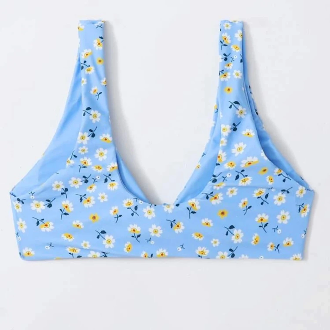 🦋Ljusblå blommig bikini från shein🦋 - 90