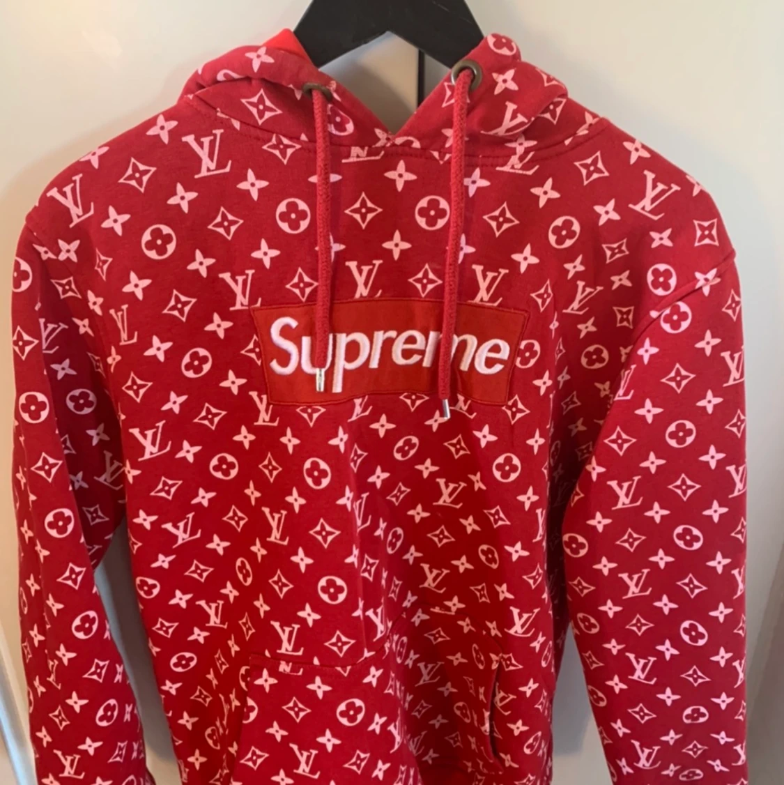 LV Supreme