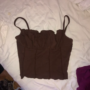 Brun topp - Brun topp från shein, bra skick💕