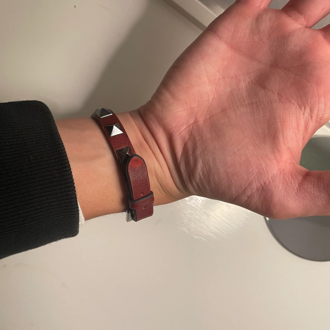 Valentino armband, mörkrött - 91