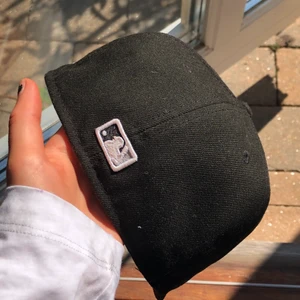 New era cap - New era sox keps med rhinestones, köpt för 400kr på shelta