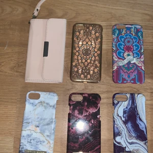Mobilskal 6 / 6S , 7 , 8 och SE - Mobilskal , det kan vara olika märken. Några har inga speciella märken fast det finns t.e.x ideal of sweden och odd molly. Några är i lite slitna eller sönder men finns skal som är hela💗💗💗