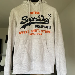 Superdry Hoodie - Skriv för mer info o frågor :)