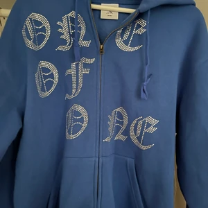 ONE of ONE hoodie  - Lägger ut igen! Säljer min blåa one of one hoodie. Använd fåtal gånger, köparen står för frakten.💙💙
