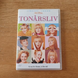Tonårsliv - Lindsay Lohan - Disney - Tonårsliv - DVD i tunnt fodral💿 Såg på den nyligen och den spelas utan problem!