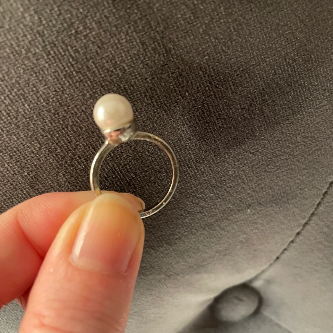 Ring med pärla  - 90