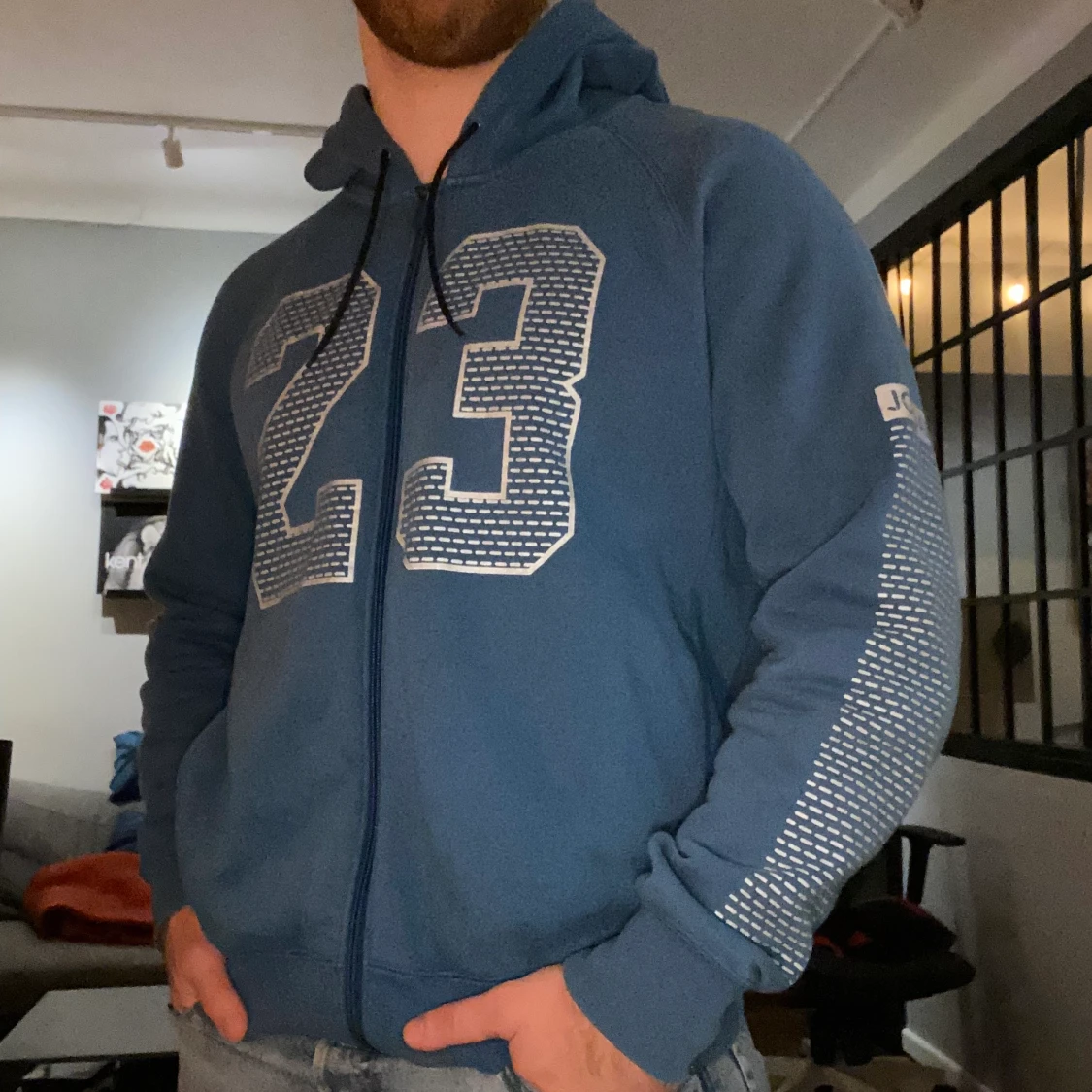 Jordan zip hoodie L