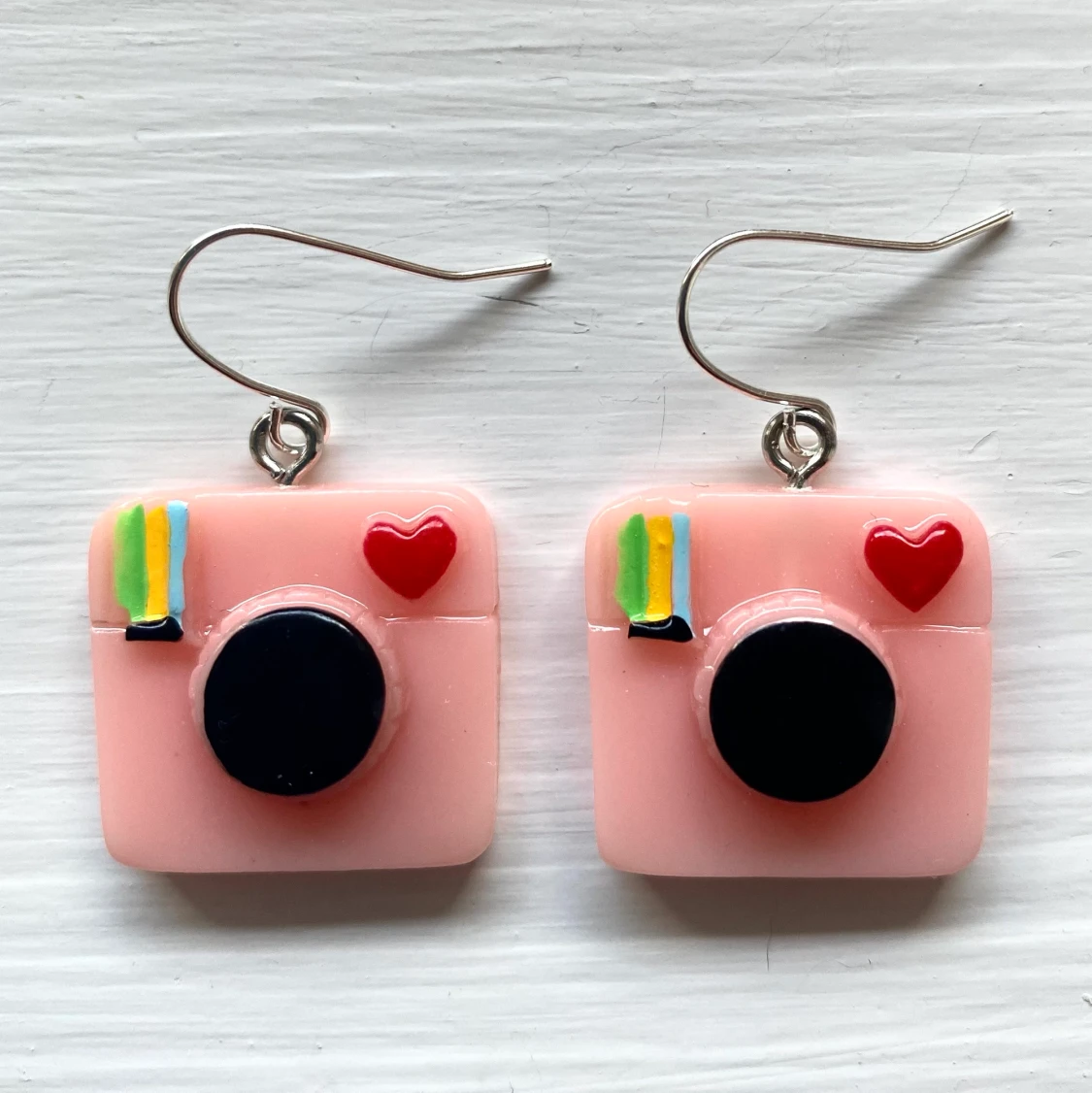 Kamera örhängen 💕