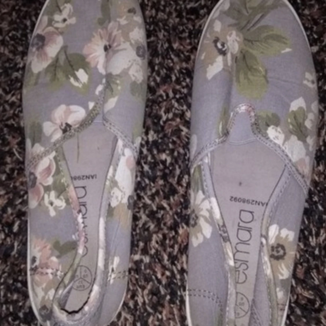 2 barn skor Stl 37 helt nytt  - 90