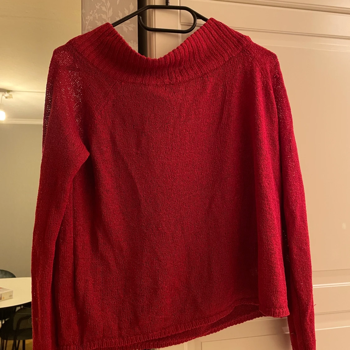 Röd stickad tröja storlek S - 90