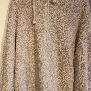 Flyffig tjocktröja - Super mysig!