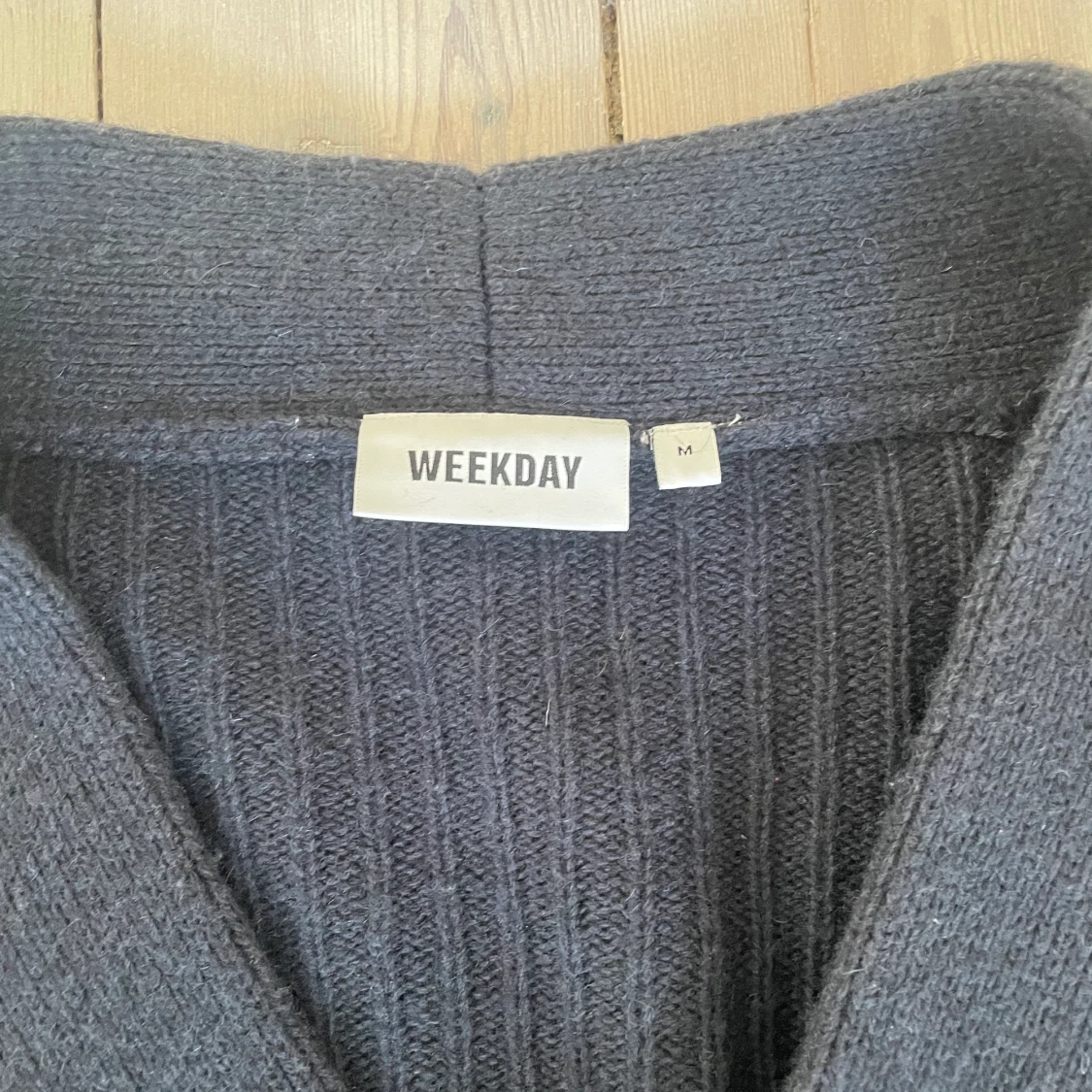 Weekday Cardigan  - 90
