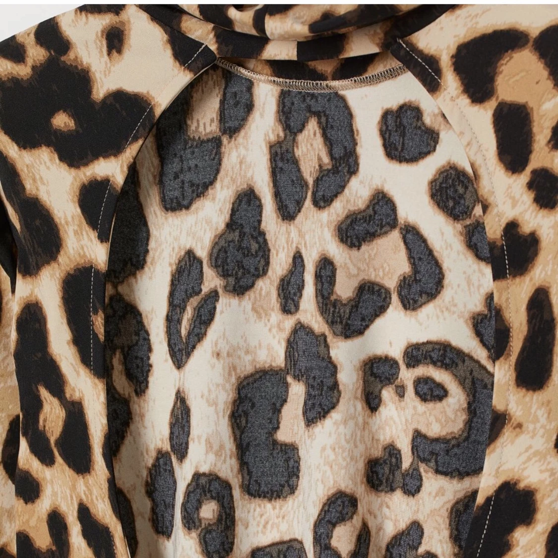 Topp med öppen rygg  - 90