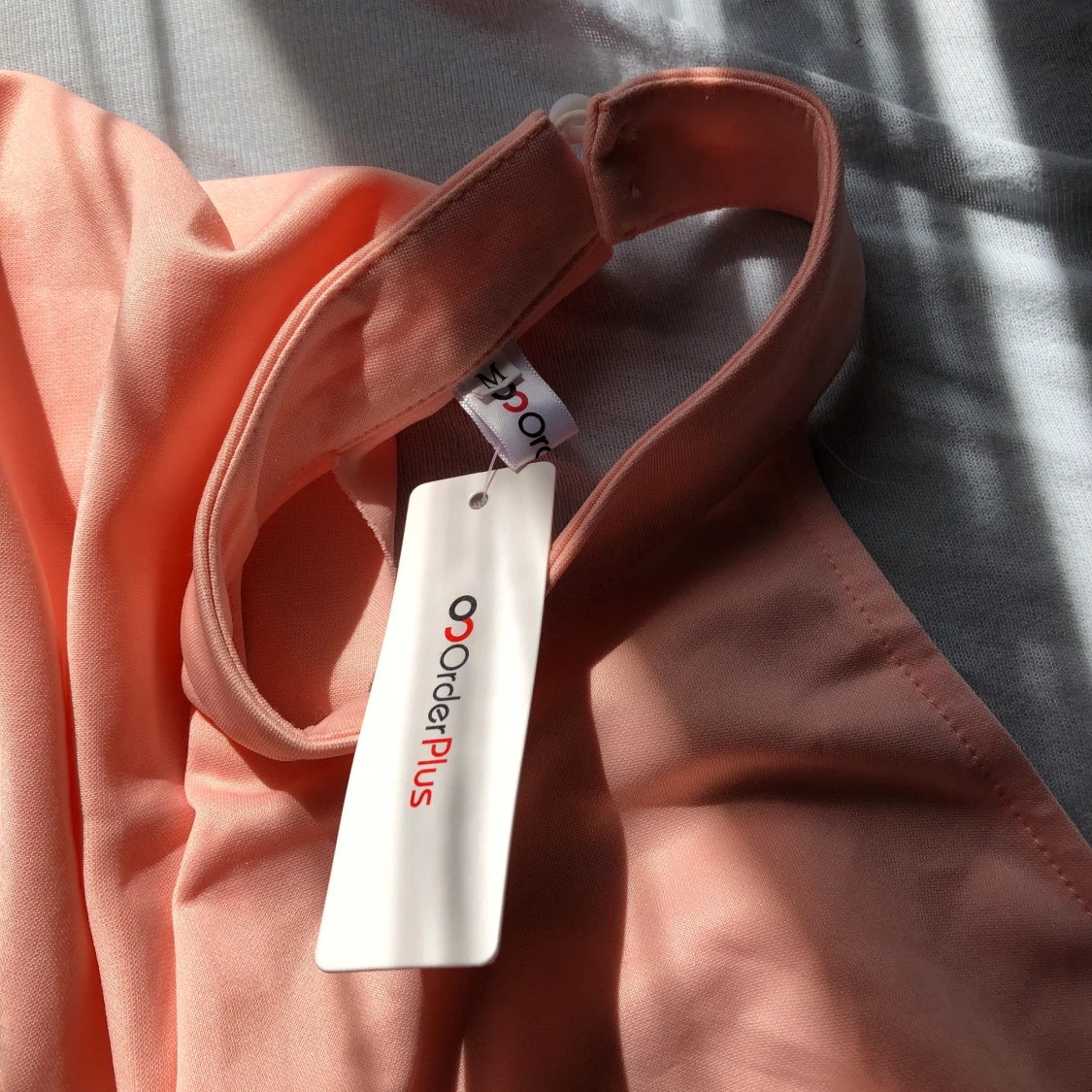 Babyrosa klänning i storlek M - 91