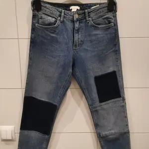 Jeans från H&M i storlek 38. Tyvärr har de inte kommit till användning 💙✨ Gratis frakt  💕