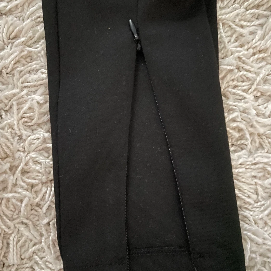 Kostymbyxor med slits - 90