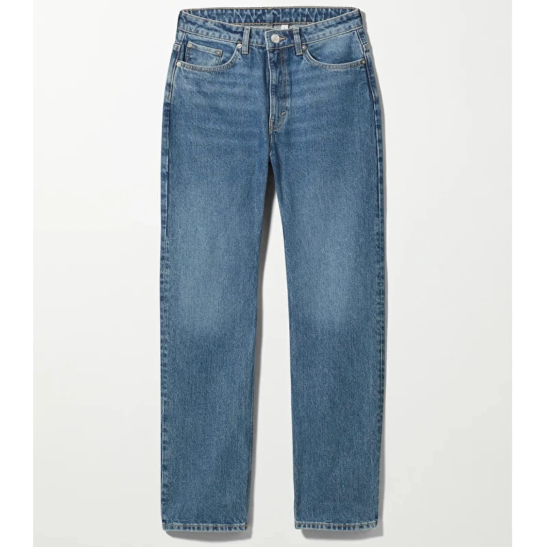 Blå Voyage jeans från weekday