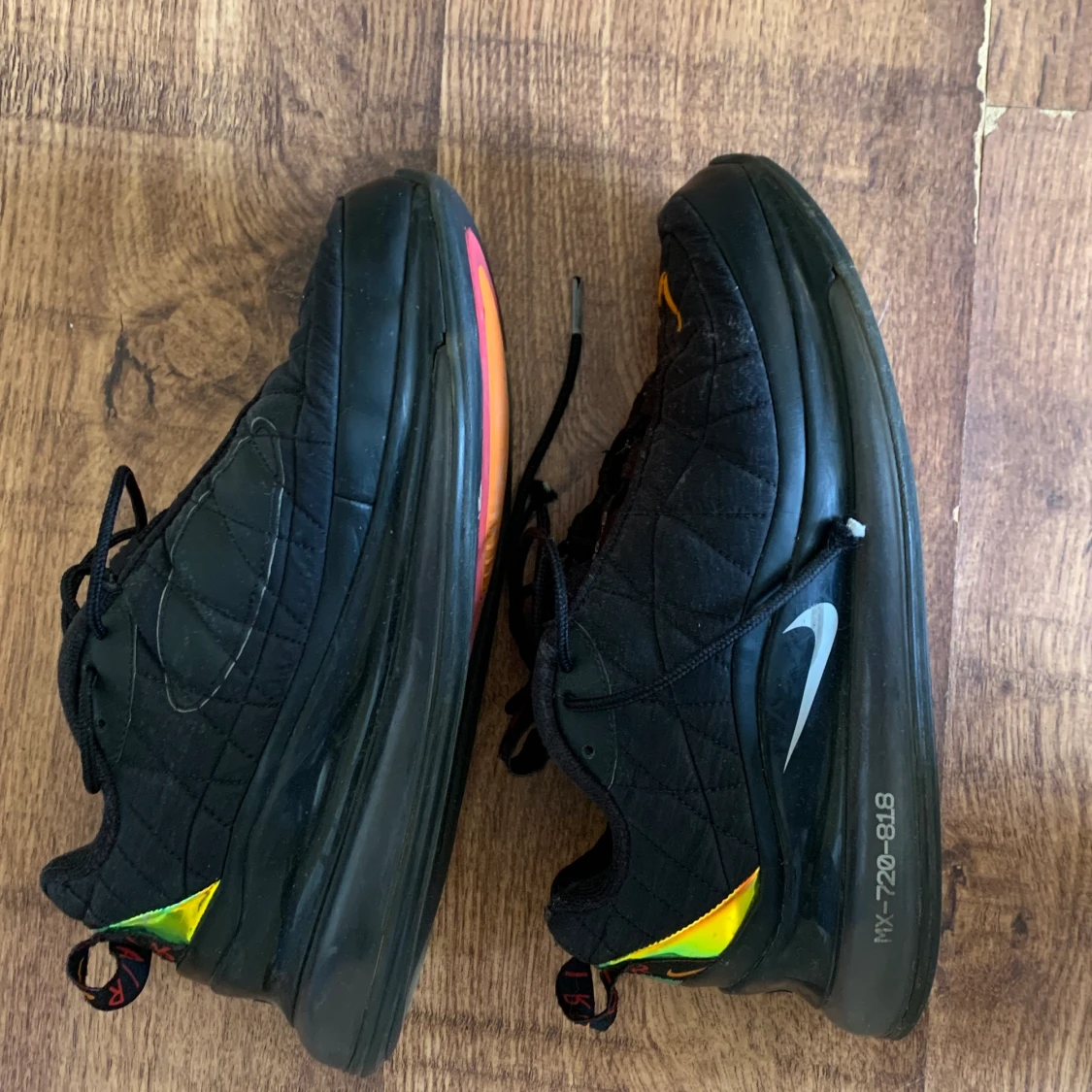 Nike 720 svarta - 90