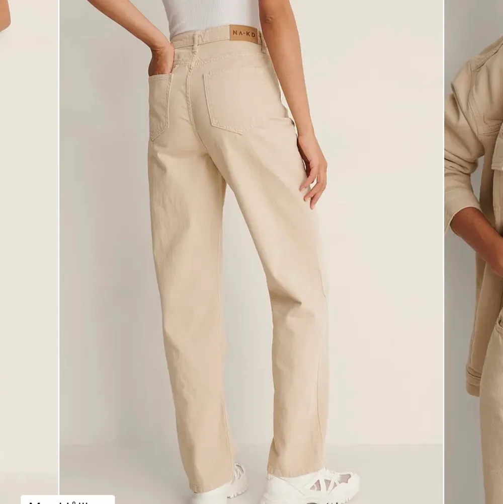Säljer dessa beiga jeans från nakd då de inte kommer till användning. Använt 1 gång och de är i nyskick! Sista bilden är samma modell men i blå, där ser man tydligare hur de sitter på mig som är 164. Inköpta för 499 och säljer för 200kr+ frakt!💕. Farkut & Housut.