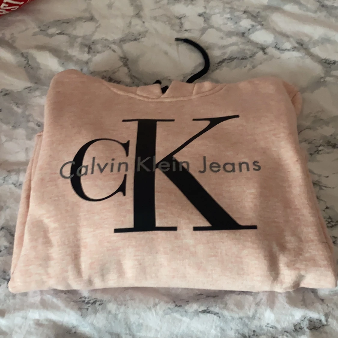 Calvin Klein Hoddie  - 90