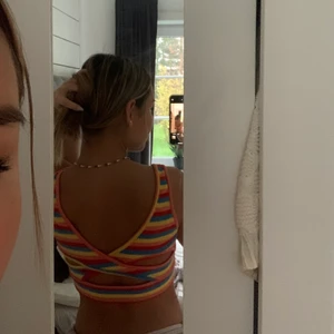 Topp - Snygg randig topp! Säljer för 100kr + frakt💜 köpt på shein och använd 2 ggr. Mycket bra kvalite 