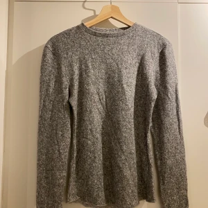 Really comfy topp - Can have it at work, material is really comfy!