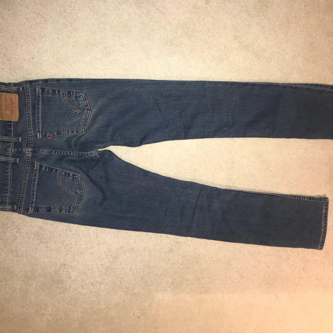 Levis jenas  - 90