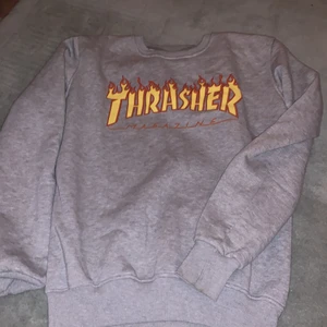 Thrasher långärmad  - Knappt använd, köpt utomlands på marknad. Skön