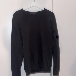 Cp company tröja grå - Använt 2-3 gånger