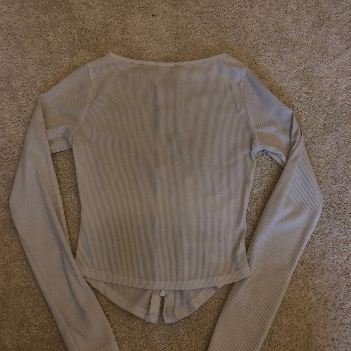 Dragkedje vit topp  - 91