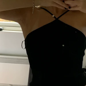 Zara topp - Säljer denna jättesöta ribbade toppen från zara! Strl S, nyskick! 😍❤️