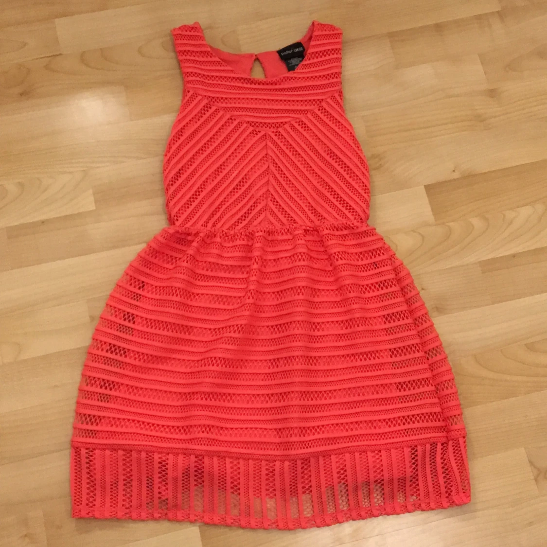 En jätte fin rosa orange klänning - 90