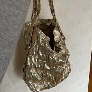 Väska - Coolaste väskan🤍