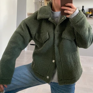 Teddy jacka  - Frakt tillkommer 