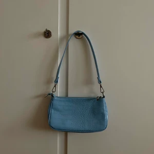 Väska från Gina Tricot - Väska från gina, fint skick