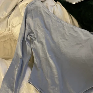 Body - Fin blå body från NA-KD 